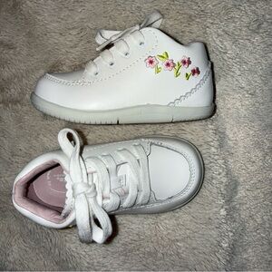 Stride Rite Emilia Leather Booties w Pink Floral Embroidery